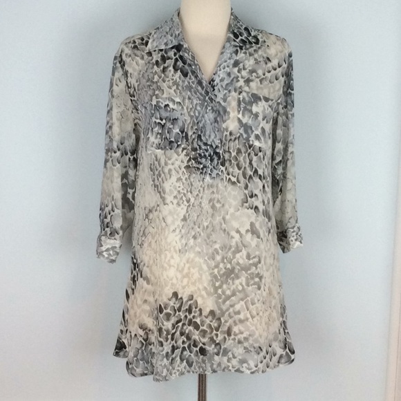 New York & Company Tops - NY & co blouse